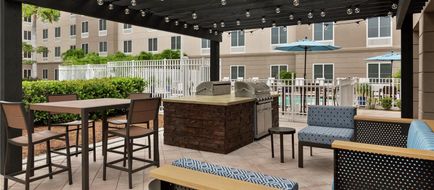 Homewood Suites Fort Myers Airport/FGCU Exterior