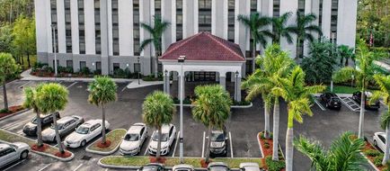Hampton Inn & Suites Fort Myers-Estero Exterior