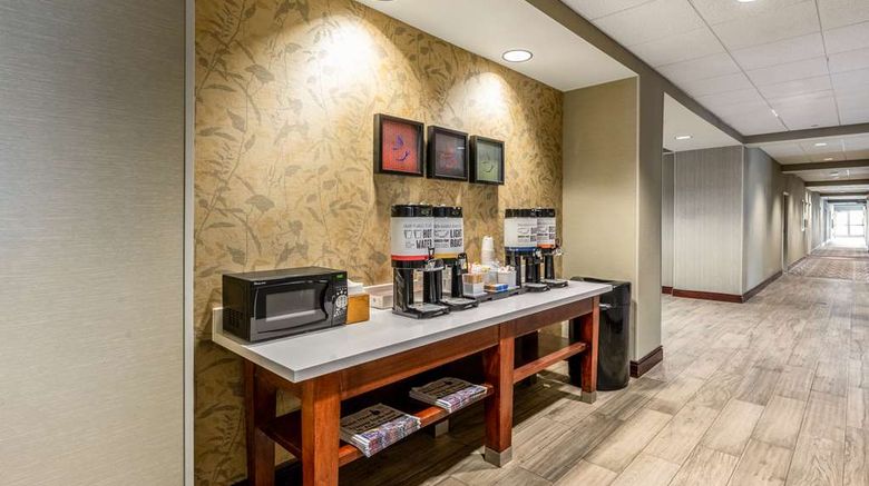 <b>Hampton Inn & Suites Fredericksburg Restaurant</b>. Images powered by <a href="https://iceportal.shijigroup.com/" title="IcePortal" target="_blank">IcePortal</a>.