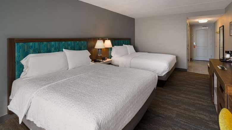 <b>Hampton Inn & Suites Fredericksburg Room</b>. Images powered by <a href="https://iceportal.shijigroup.com/" title="IcePortal" target="_blank">IcePortal</a>.