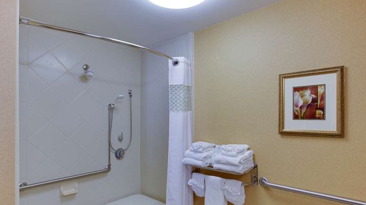 Hampton Inn & Sts Fredericksburg South Room