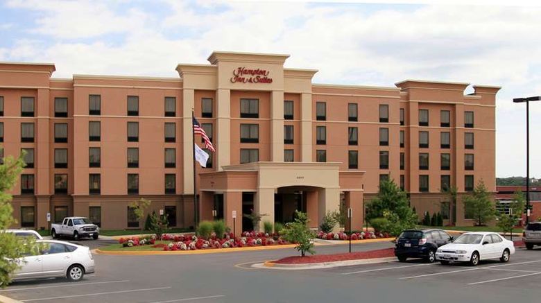 <b>Hampton Inn & Sts Fredericksburg South Exterior</b>. Images powered by <a href="https://iceportal.shijigroup.com/" title="IcePortal" target="_blank">IcePortal</a>.
