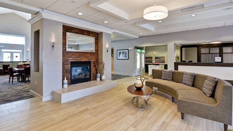 <b>Homewood Suites Fredericksburg Lobby</b>. Images powered by <a href="https://iceportal.shijigroup.com/" title="IcePortal" target="_blank">IcePortal</a>.