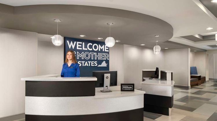 Hampton Inn Stafford/Quantico-Aquia Lobby