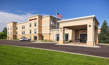 Hampton Inn Fairmont