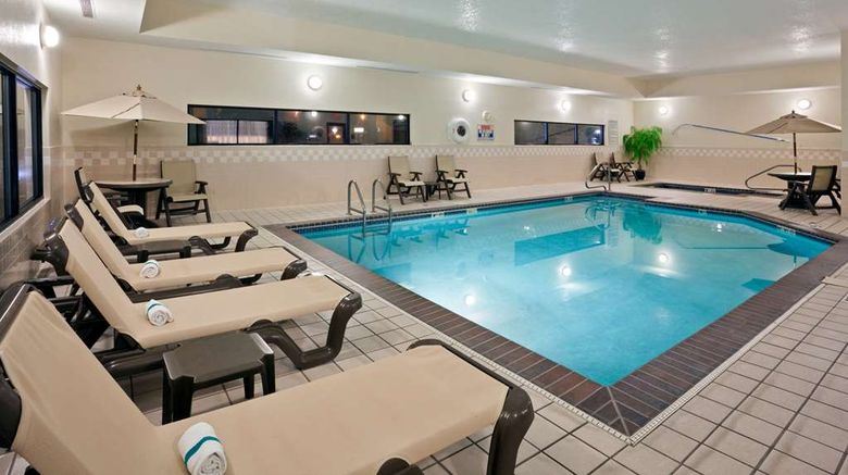 <b>Hampton Inn of North Sioux City Pool</b>. Images powered by <a href="https://iceportal.shijigroup.com/" title="IcePortal" target="_blank">IcePortal</a>.