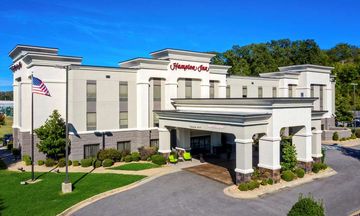 Hampton Inn Van Buren