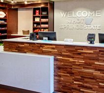 Hampton Inn Van Buren Lobby