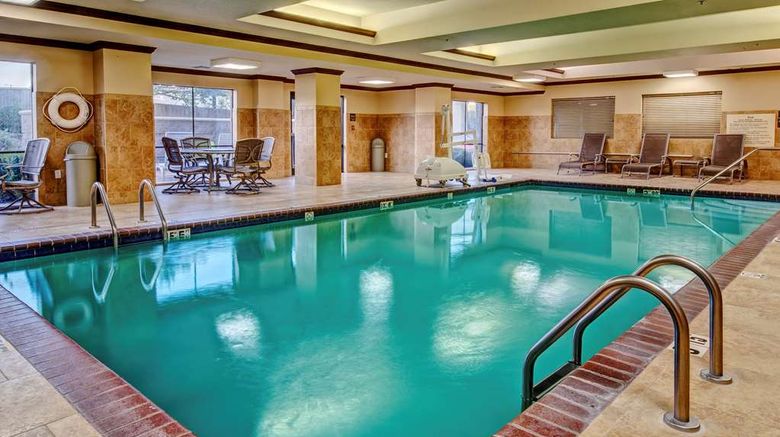 <b>Hampton Inn Van Buren Pool</b>. Images powered by <a href="https://iceportal.shijigroup.com/" title="IcePortal" target="_blank">IcePortal</a>.
