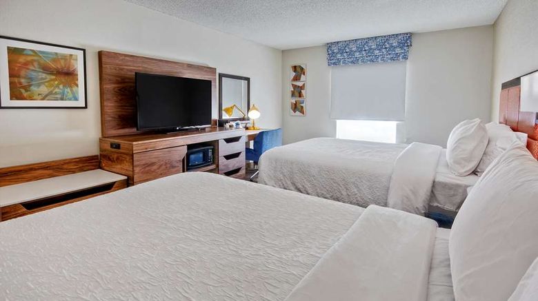 <b>Hampton Inn Van Buren Room</b>. Images powered by <a href="https://iceportal.shijigroup.com/" title="IcePortal" target="_blank">IcePortal</a>.