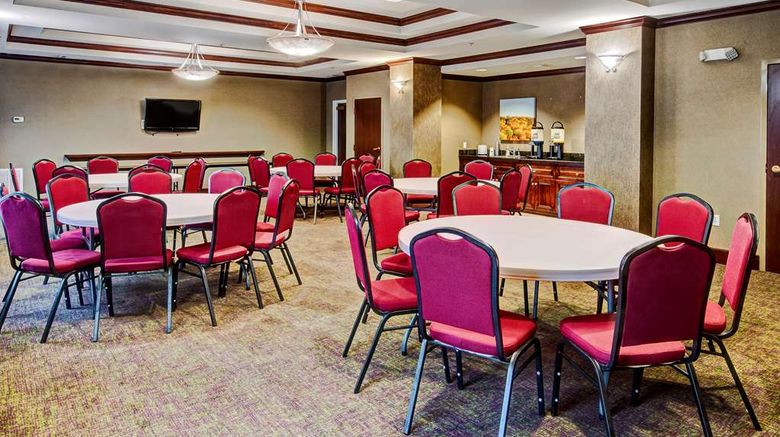 <b>Hampton Inn Van Buren Meeting</b>. Images powered by <a href="https://iceportal.shijigroup.com/" title="IcePortal" target="_blank">IcePortal</a>.