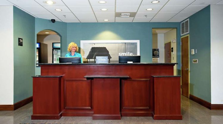 Hampton Inn & Suites Ft Pierce Lobby