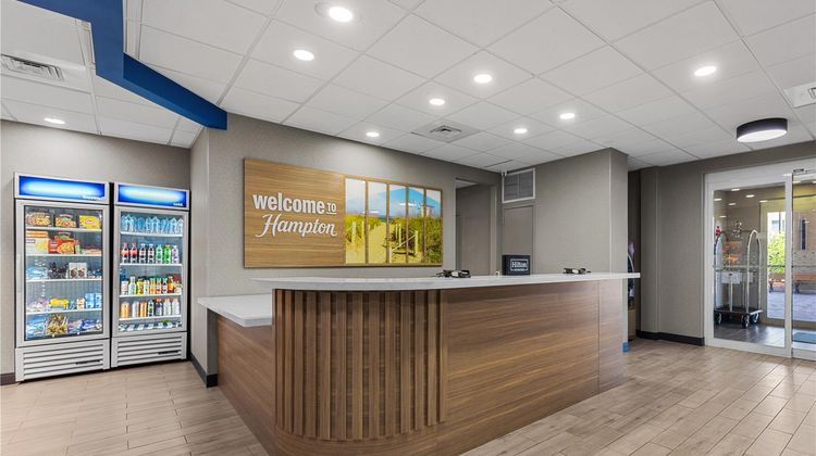 Hampton Inn & Suites Ft Pierce Lobby