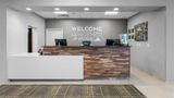 <b>Hampton Inn Front Royal Lobby</b>. Images powered by <a href="https://iceportal.shijigroup.com/" title="IcePortal" target="_blank">IcePortal</a>.