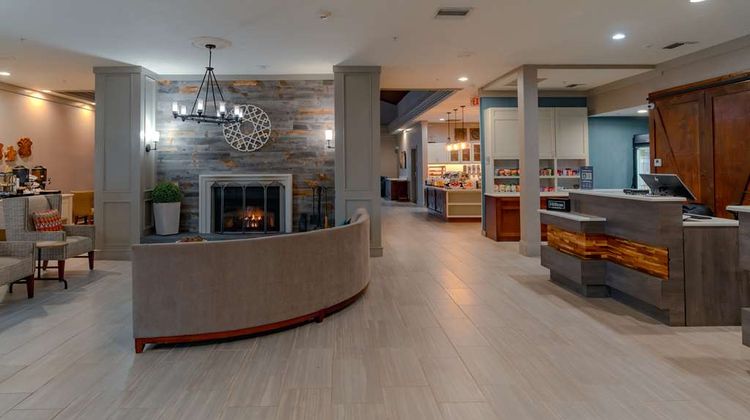Homewood Suites by Hilton Bedford Lobby