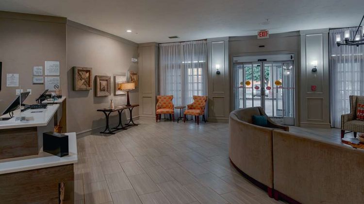 Homewood Suites by Hilton Bedford Lobby