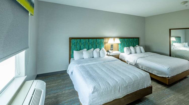Hampton Inn & Suites Cleburne Room