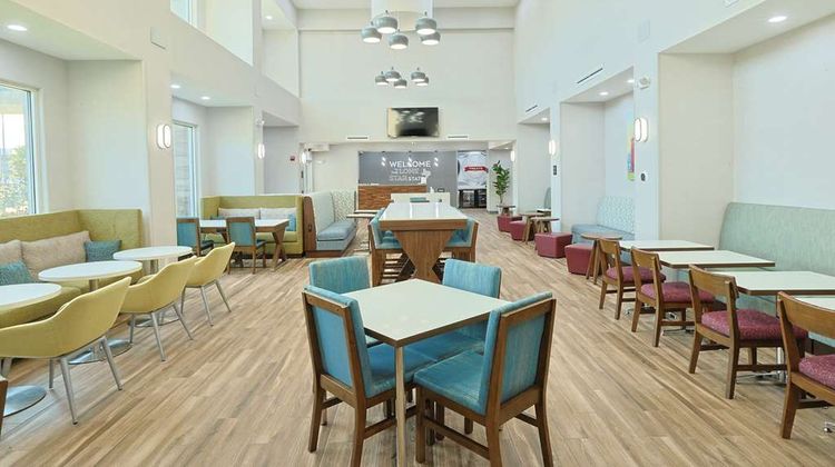Hampton Inn & Suites Cleburne Restaurant
