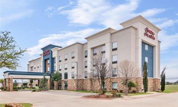 Hampton Inn & Suites Forest Hill