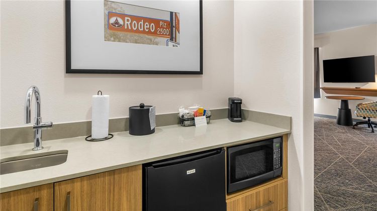 Hampton Inn & Suites Forest Hill Other