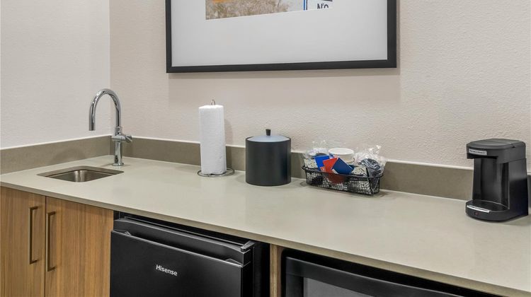 Hampton Inn & Suites Forest Hill Other