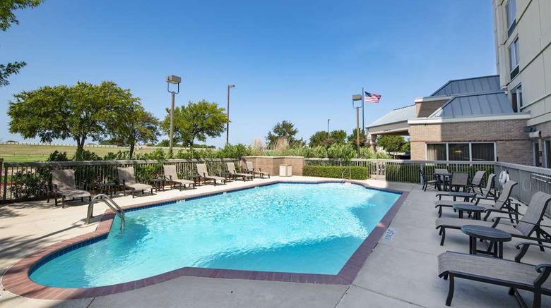 <b>Hampton Inn & Suites Ft  Worth Pool</b>. Images powered by <a href="https://iceportal.shijigroup.com/" title="IcePortal" target="_blank">IcePortal</a>.