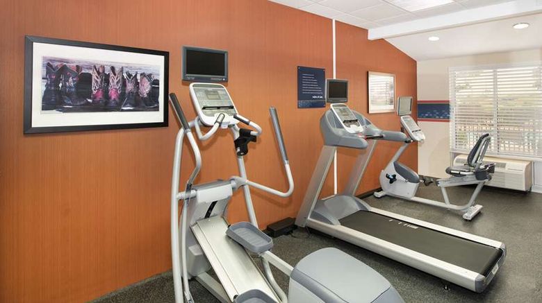 <b>Hampton Inn & Suites Ft  Worth Health</b>. Images powered by <a href="https://iceportal.shijigroup.com/" title="IcePortal" target="_blank">IcePortal</a>.