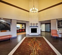 Hampton Inn & Suites Ft  Worth Lobby