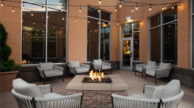 Hilton Garden Inn Fort Worth Medical Ctr Exterior