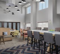 Hampton Inn & Suites Mansfield Lobby