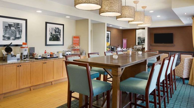 <b>Hampton Inn Fort Worth SW Cityview Restaurant</b>. Images powered by <a href="https://iceportal.shijigroup.com/" title="IcePortal" target="_blank">IcePortal</a>.
