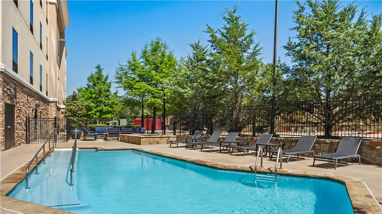 Hampton Inn & Stes Trophy Club Ft Worth Pool