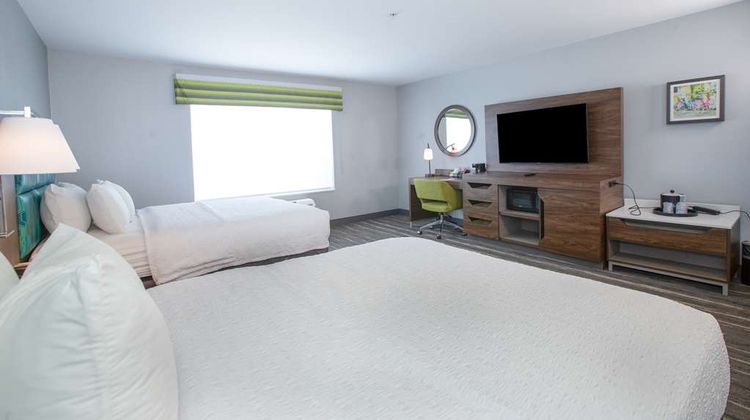 Hampton Inn & Suites Fort Worth I-30 Room