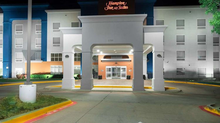 Hampton Inn & Suites Fort Worth I-30 Exterior