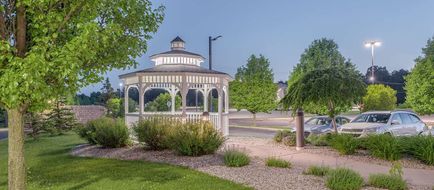Hampton Inn Auburn Exterior