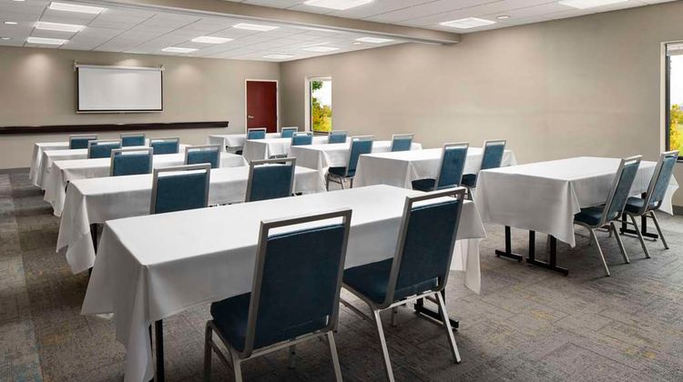 Hampton Inn Dupont Meeting