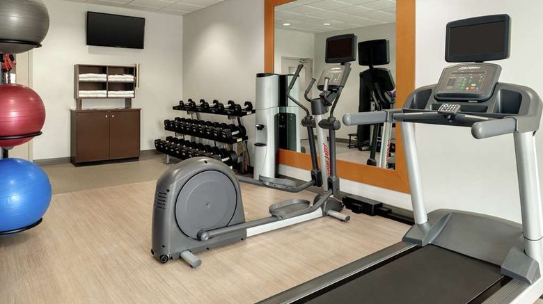 <b>Homewood Suites Fort Wayne Health</b>. Images powered by <a href="https://iceportal.shijigroup.com/" title="IcePortal" target="_blank">IcePortal</a>.