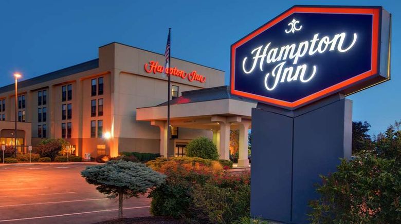 <b>Hampton Inn Ft Wayne Southwest Exterior</b>. Images powered by <a href="https://iceportal.shijigroup.com/" title="IcePortal" target="_blank">IcePortal</a>.