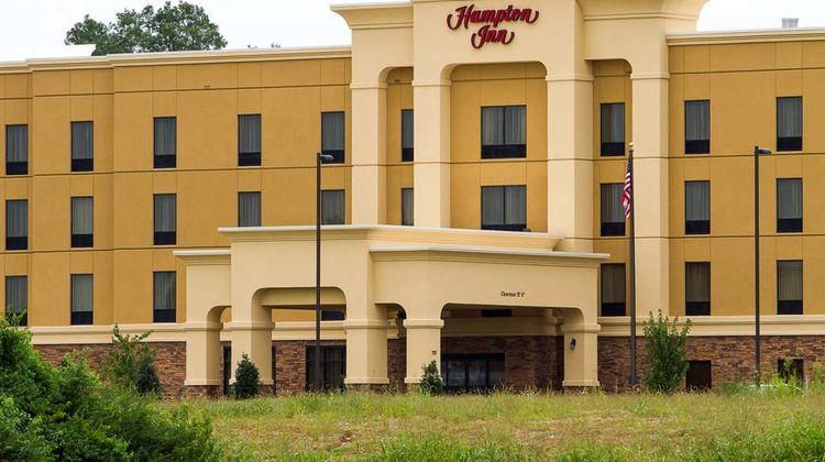 Hampton Inn Fayetteville Exterior