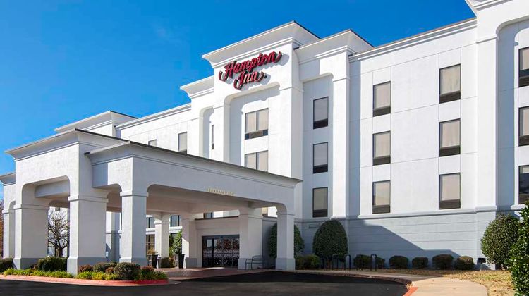 Hampton Inn Fayetteville Exterior