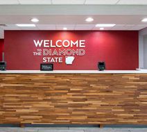 Hampton Inn Fayetteville Lobby