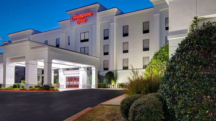Hampton Inn Fayetteville Exterior