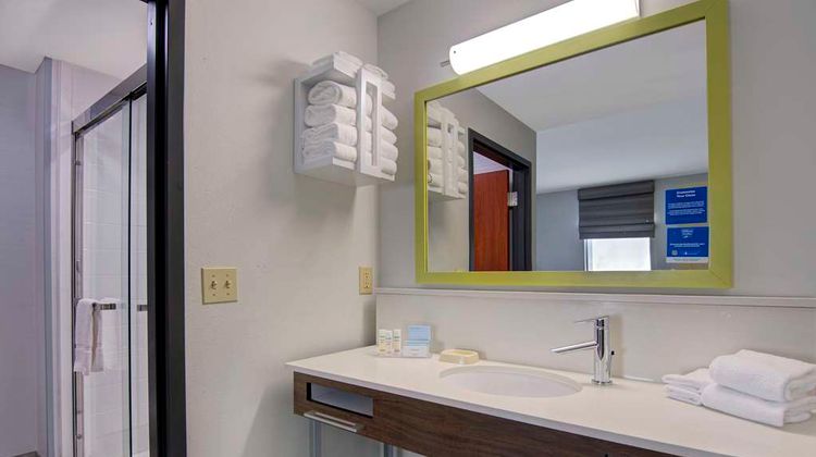 Hampton Inn Fayetteville Room