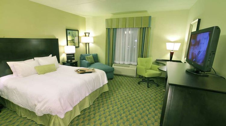 Hampton Inn Gadsden / Attalla Room