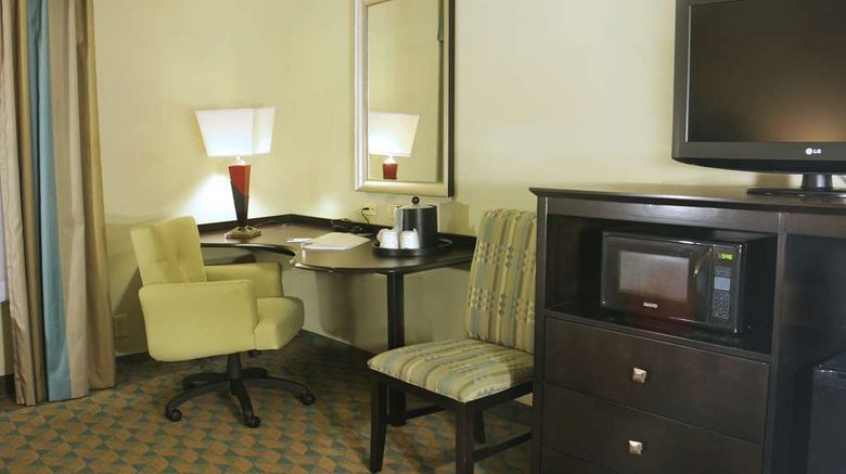 <b>Hampton Inn Gadsden / Attalla Room</b>. Images powered by <a href="https://iceportal.shijigroup.com/" title="IcePortal" target="_blank">IcePortal</a>.
