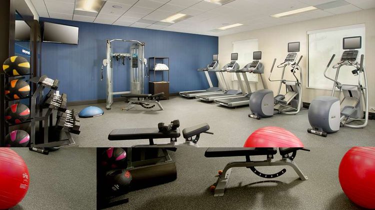 Hampton Inn & Suites Gaithersburg Health