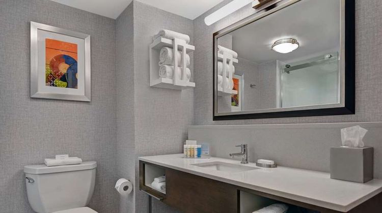 Hampton Inn Gallatin Room