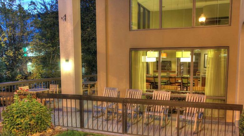<b>Hampton Inn Gatlinburg Restaurant</b>. Images powered by <a href="https://iceportal.shijigroup.com/" title="IcePortal" target="_blank">IcePortal</a>.