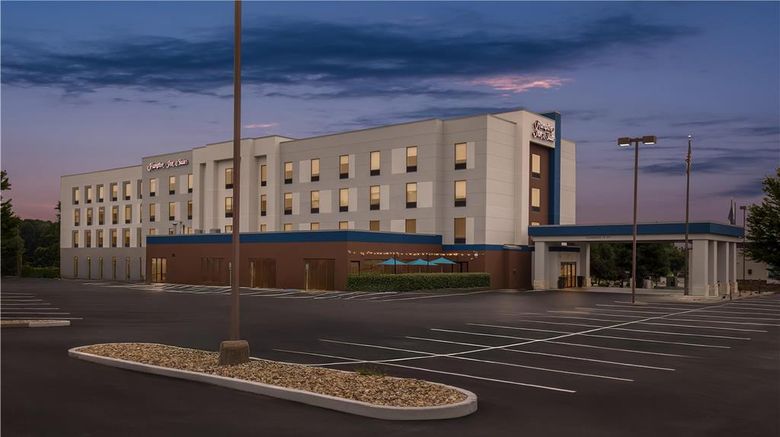 <b>Hampton Inn & Suites Grove City Exterior</b>. Images powered by <a href="https://iceportal.shijigroup.com/" title="IcePortal" target="_blank">IcePortal</a>.