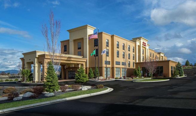 Hampton Inn & Suites-Spokane Valley Exterior